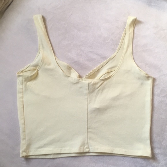 *SOLD*Me To We Adorable Cropped Yellow Tank Top - Picture 2 of 5